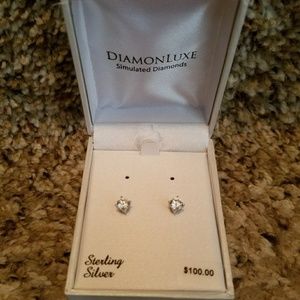 1 set of simulated diamond earrings
